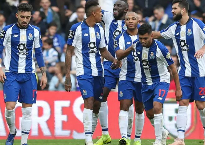 葡超加时末段再迎强敌；山东男篮再遭质疑；主帅态度：信心回归；赛季目标并未改变的简单介绍