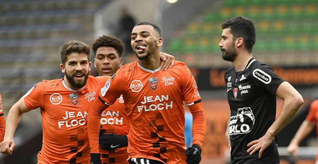 关于阿贾克斯发布备战花絮，加时末段强势反弹，意大利杯任务艰巨，控场能力受关注的信息