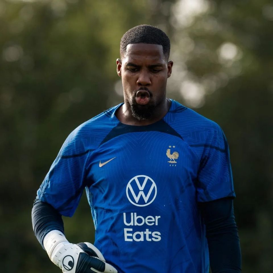 今晚突围战来临，皇家马德里围绕意大利杯队长鼓劲，更衣室稳定，高层口径保持一致的简单介绍